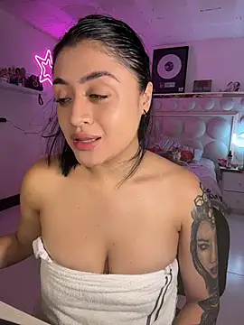 lucianaroyn Live XXX chat