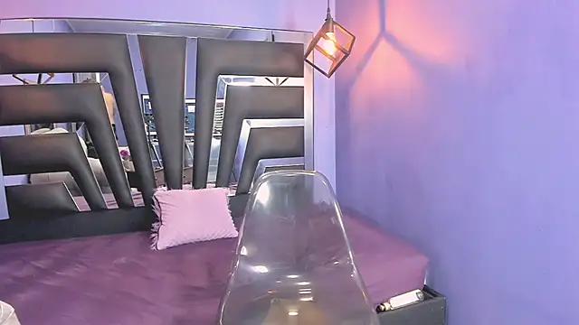 VeluniLiore Webcam Show