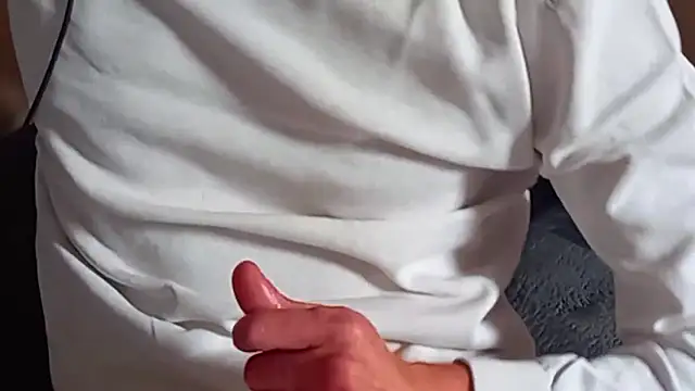 Show modela daemon999 na web-kameri