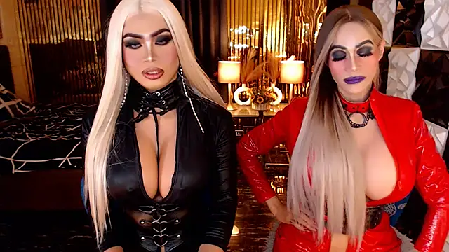 Webkamerová show MonstrousCockDiva