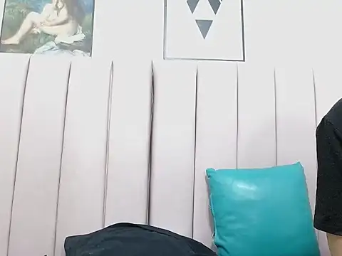 Pokazy przed kamerką – carladesirers707