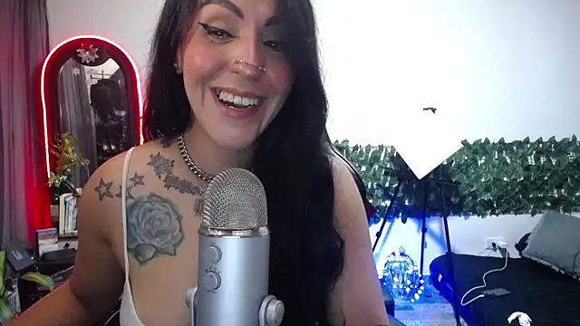 Anastasiabasst__ – Naživo XXX chat