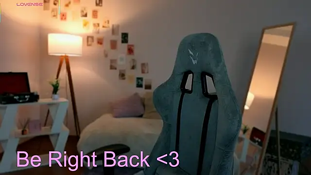 rebbekkakowalski live XXX chat