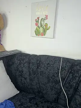 Pokazy przed kamerką – zulema_parvin