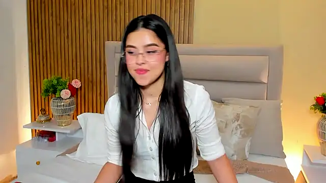 CristalMayson 即時 XXX 聊天