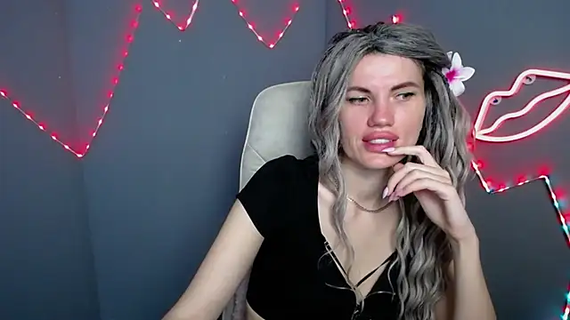 Chat XXX en directo de MilaLoona