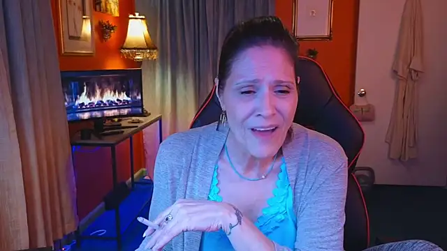 دردشة Jujutopia الجنسية المباشرة