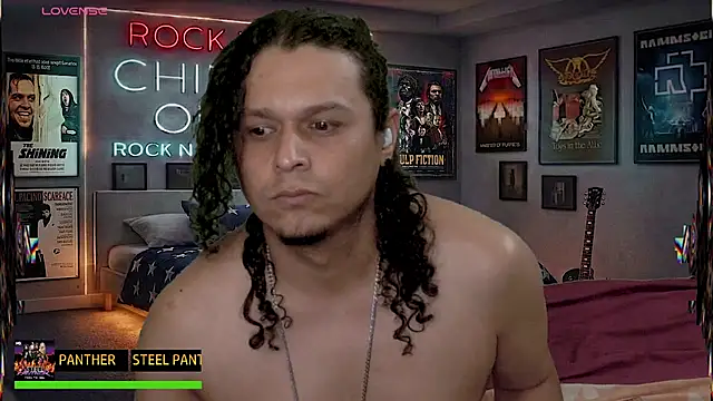 chino_roz Show Webcam