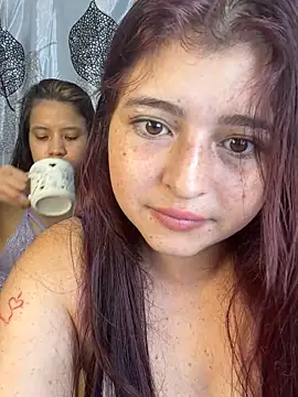 دردشة Xuxi_XXX الجنسية المباشرة