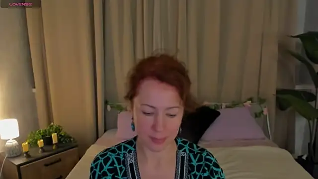 LeticiaRomano লাইভ XXX চ্যাট