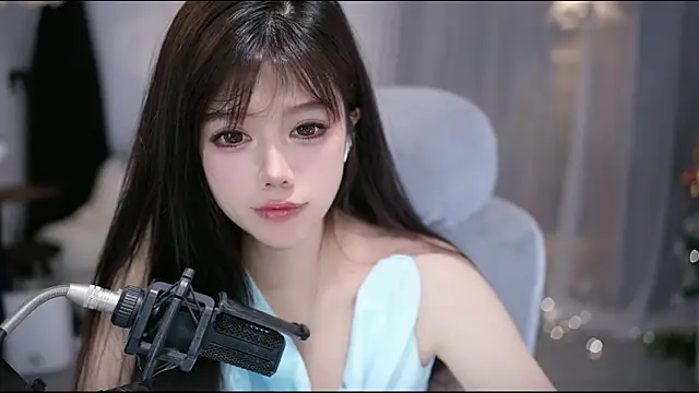 Cecilyn Live XXX chat