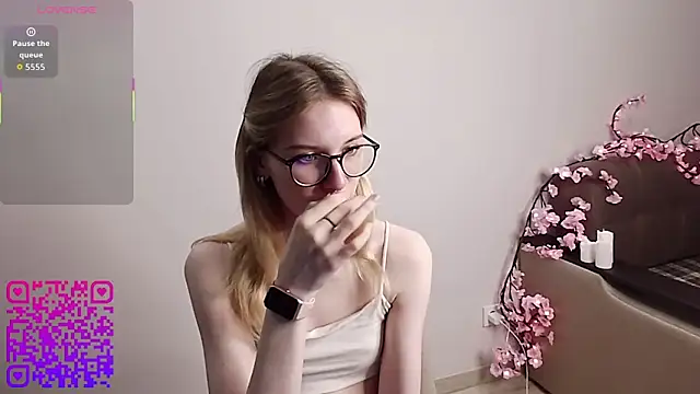 eileencrowday's Live XXX Chat