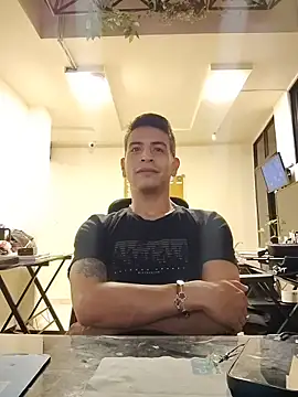 Chat XXX en directo de Juann-cock