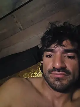 Chat XXX en directo de piggylatino