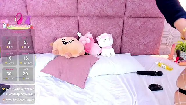 NathalieRoss1 élő XXX-chatje