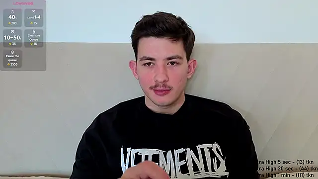 Chat XXX en directo de jonhy_merlinn