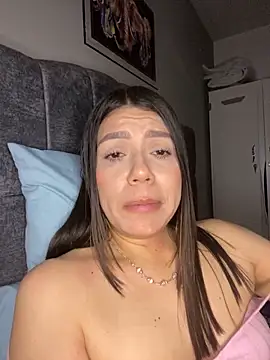 martina_contreras' Live XXX Chat