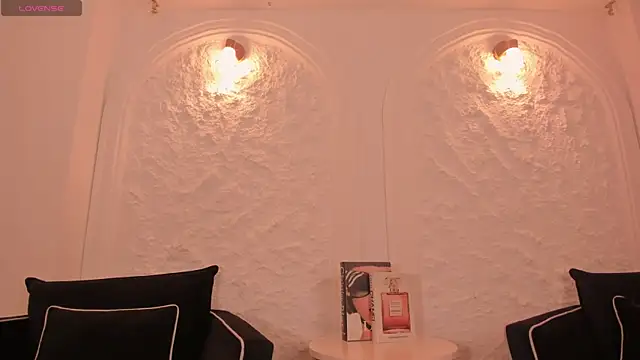 TiffannySins live XXX chat