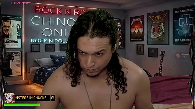 Chat XXX en directo de chino_roz