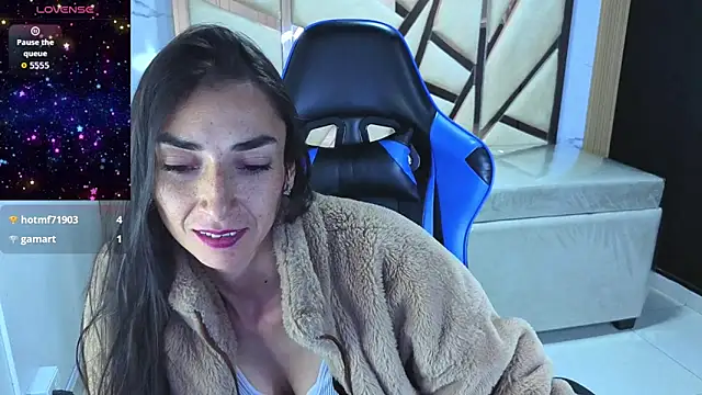 Maily_a_ Chat XXX in diretta