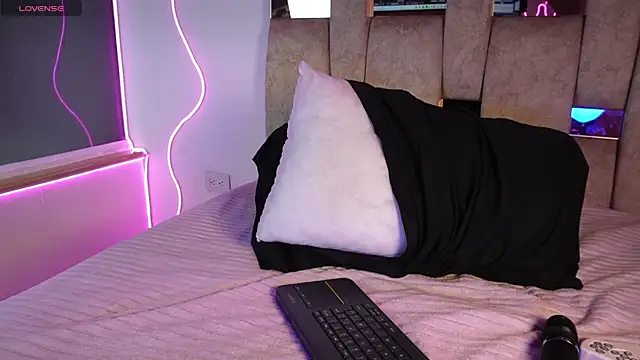 แชท XXX สดของ Petitte_Mussa