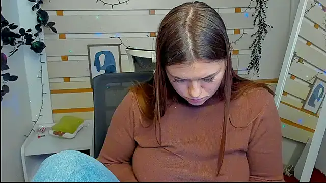 Онлайн чат XXX Josephine_Kiss