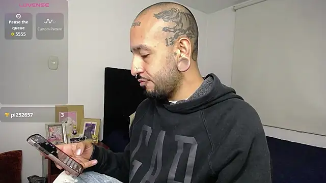 nika_1312 Adlı Modelin Web Kamerası Şovu