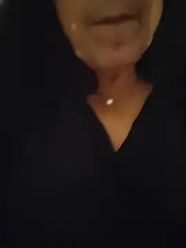 NakedMILFx: απευθείας συνομιλία ΧΧΧ