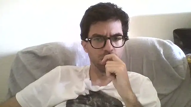 Show de RikCum4u na webcam