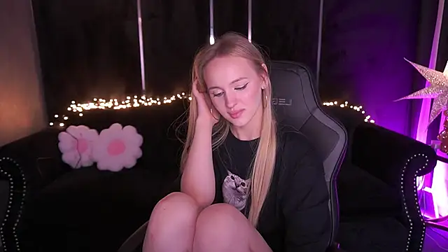 Sembang XXX Secara Langsung LylaYeess