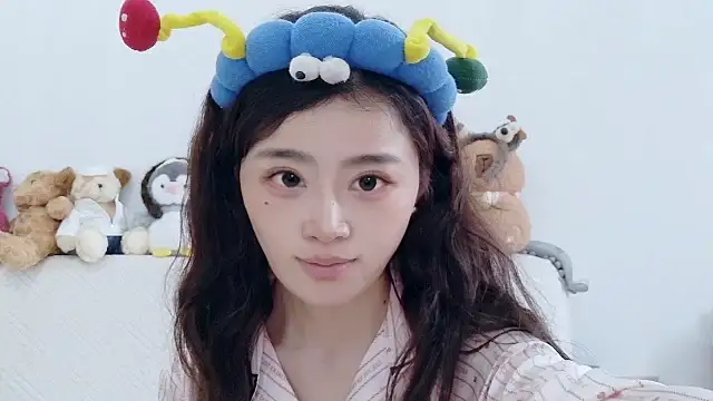 cc-8 Adlı Modelin Canlı XXX Sohbeti