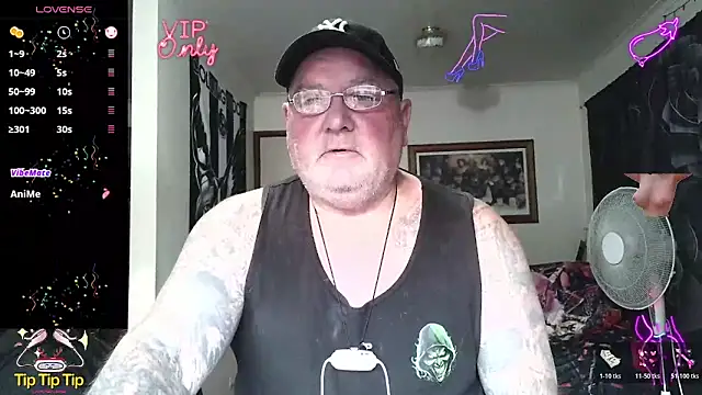 Вебкам-шоу KINKYBLUEYES69