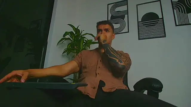 ALPHA_DOMINUS_ Webcam show