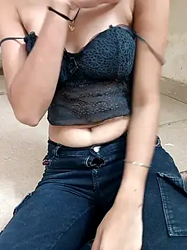 Khushi_rani Live XXX-Chat