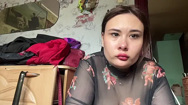 MarcieAdjei Chat XXX in diretta