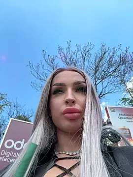 ArianaXO_ Chat XXX live