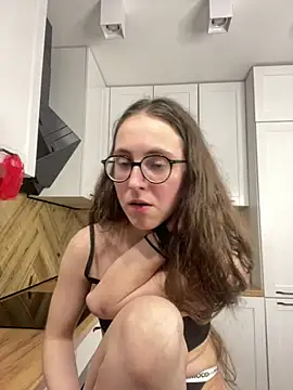 Chatroom XXX en direct de MartiniiSelenna