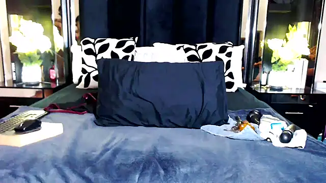 Živý XXX chat MONSTERTITS44DDD