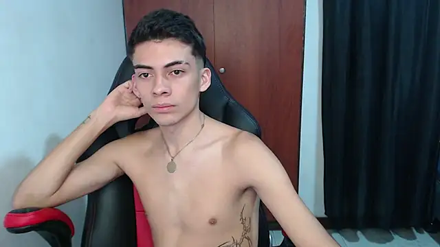 Hiso_kai webcam show