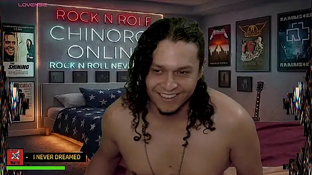 chino_roz webkamerás műsora