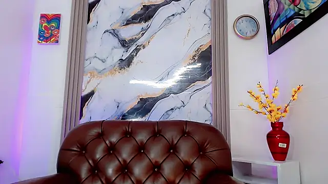 Show modela Kendra_horny na web-kameri