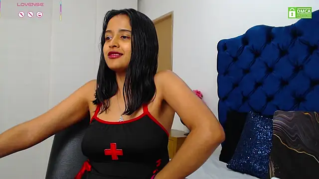 แชท XXX สดของ Lili666_