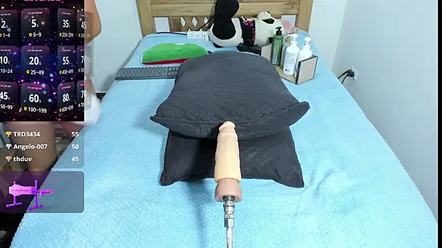 Nemesis_020's Live XXX Chat