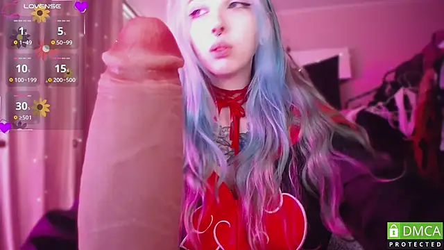 JustMeowGirl: онлайн-секс-чат