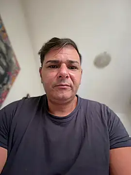 Chat +18 de SecretlyDD ao vivo