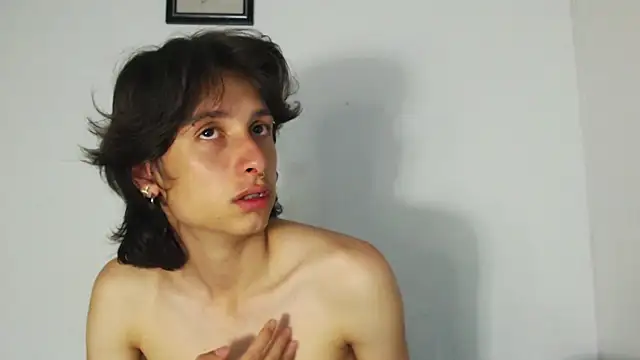 Chat +18 de cirosky_elchicopolla ao vivo