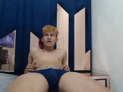 Chat +18 de Ian_Savage ao vivo