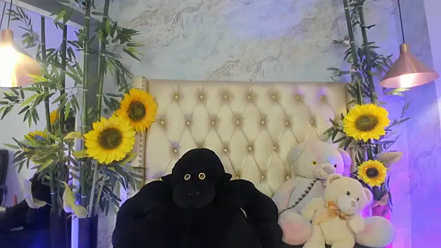 LittleeJaz: онлайн-секс-чат