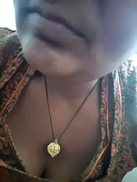 Chatroom XXX en direct de aunty_sumy