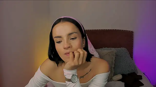 Webkamerová show whoissofy_